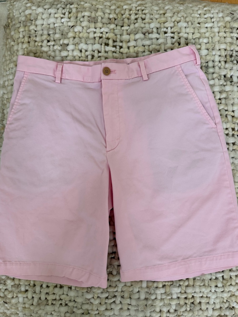 Izod Men’s Flat Front Shorts.